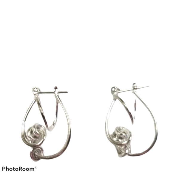 Women's earrings - Picture 4 of 4